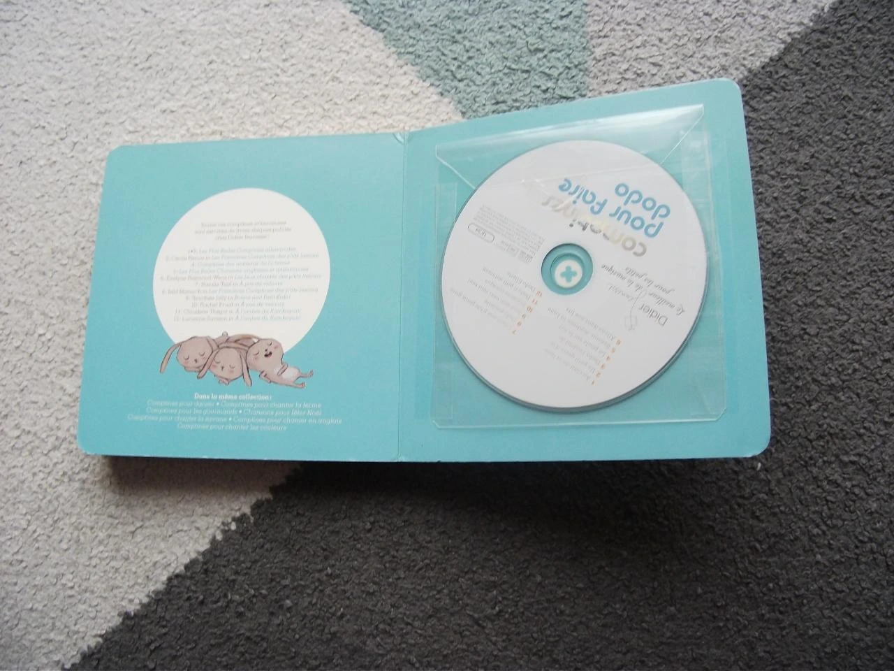 Livro CD cartonado canções para fazer dormir – photo 6